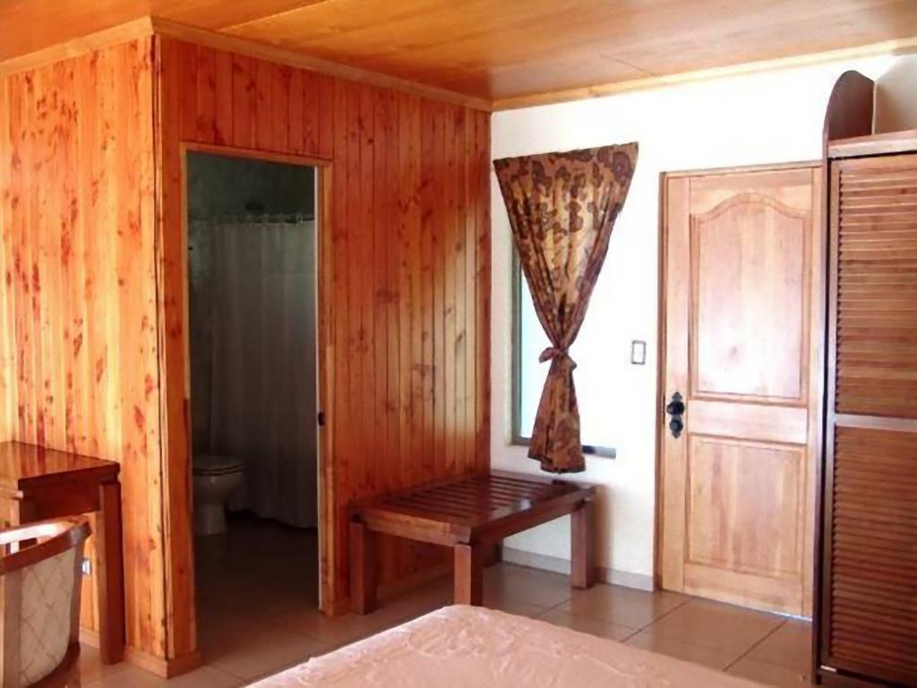 הנגה רואה Hotel Puku Vai חדר תמונה