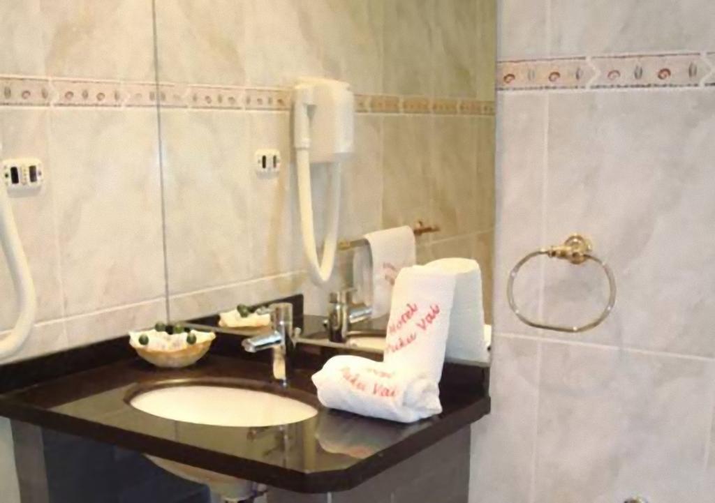 הנגה רואה Hotel Puku Vai חדר תמונה